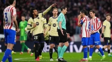 شكوى قضائية.. برشلونة يوثق تجاوزات التحكيم ويطالب رابطة الدوري بإجراءات حازمة ومباشرة